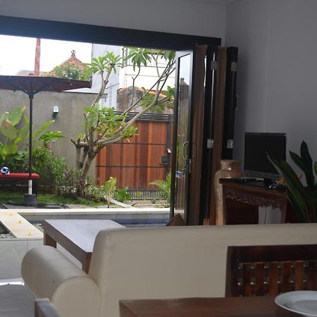 Nyoman Villa Sanur Chambre photo